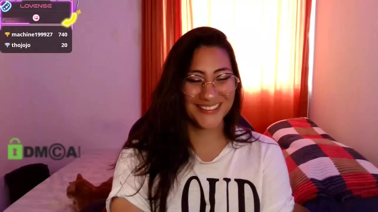 Nadia_Palmer on Streamray 