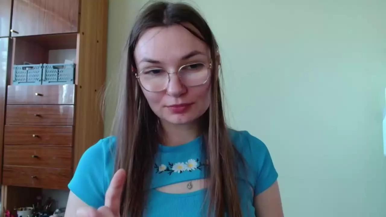 tastyELLYY on Streamray 