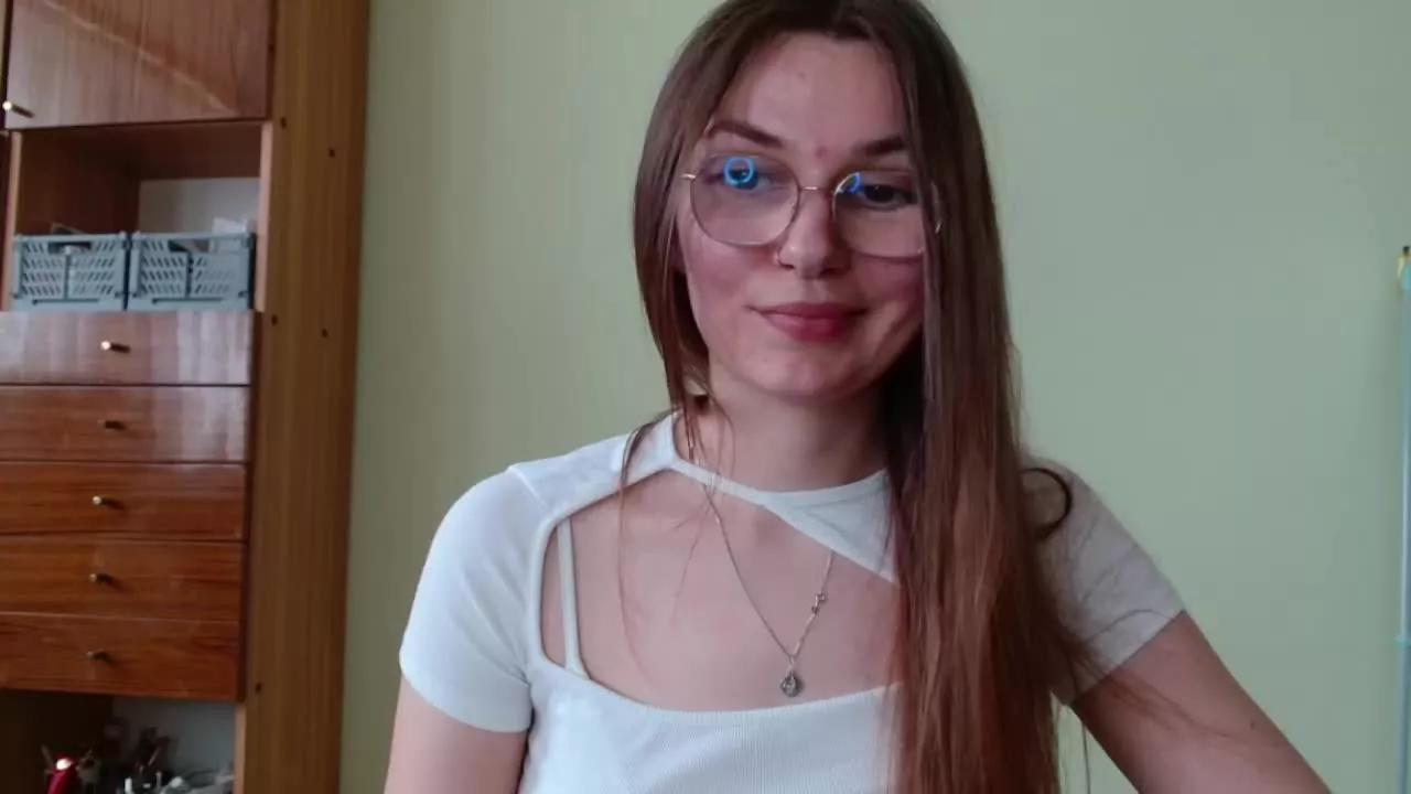 tastyELLYY on Streamray 