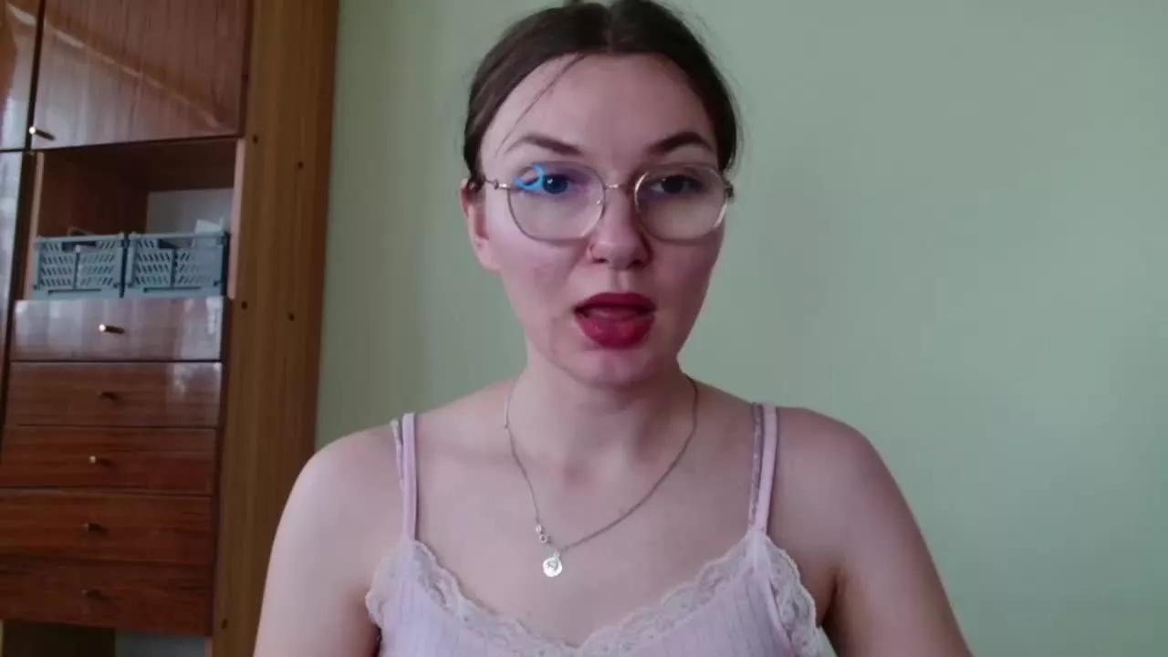 tastyELLYY on Streamray 