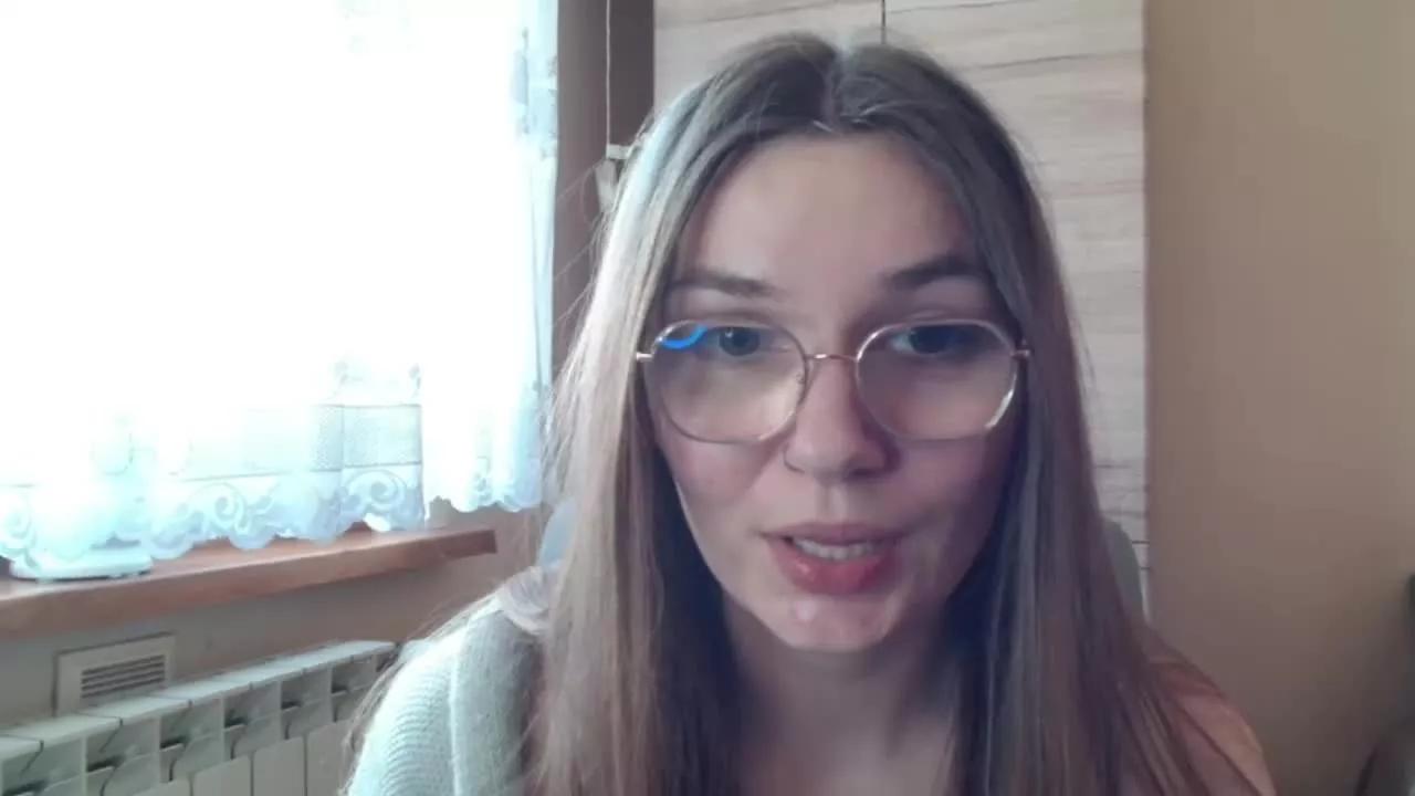 tastyELLYY on Streamray 