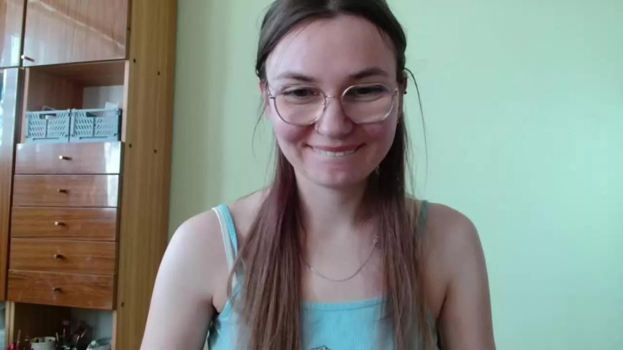tastyELLYY on Streamray 