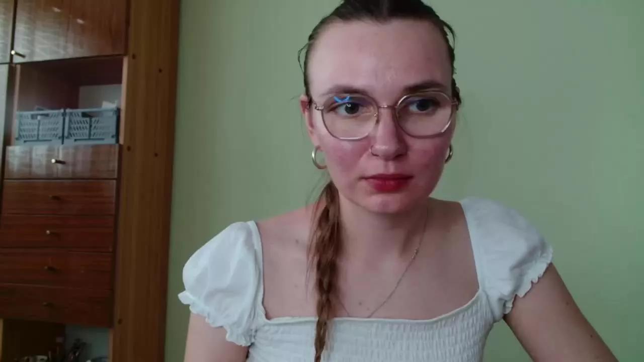 tastyELLYY on Streamray 