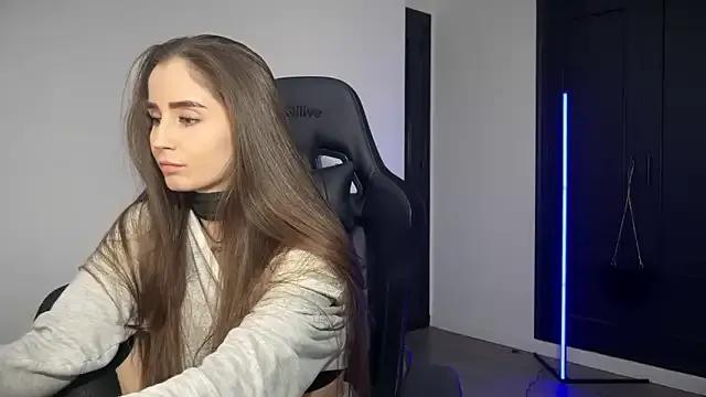 StripChat -KroshkaEnot-  is Freechat  -KroshkaEnot- —  birthday present for me  18.11