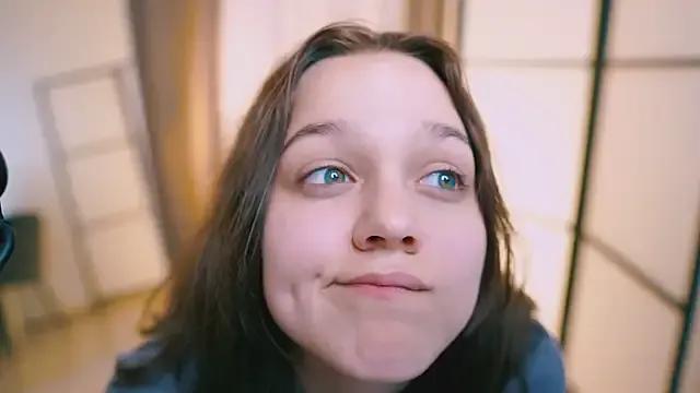 Addelin_Moon on StripChat 