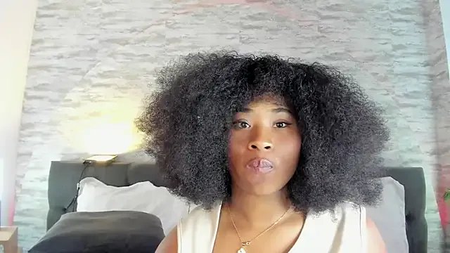 Anneth__M on StripChat 