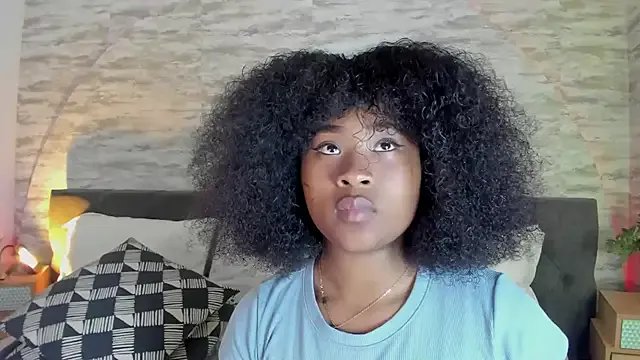 Anneth__M on StripChat 