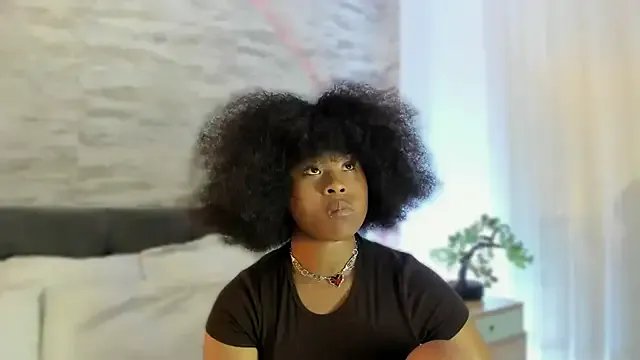 Anneth__M on StripChat 