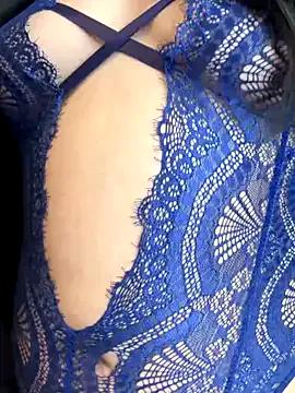 StripChat AshleeyPrincess  is Freechat  AshleeyPrincess — Erotic massage to my breasts with oil