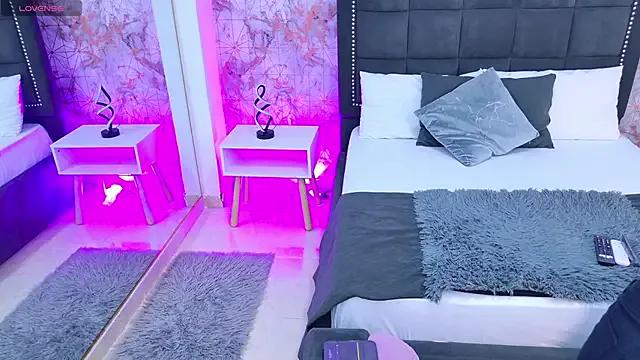 Becca_Grims on StripChat 