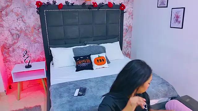 Becca_Grims on StripChat 