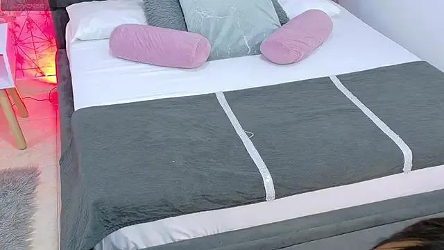 Becca_Grims on StripChat 