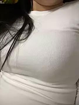 Bella_babei01 on StripChat 