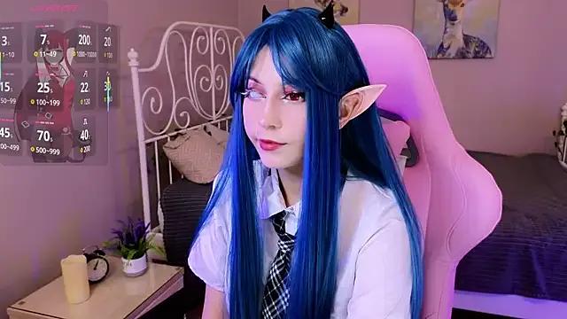 Carolina_Leep — Massage my tits with oil ^^
