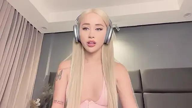 Carrie_Colbyxx on StripChat 