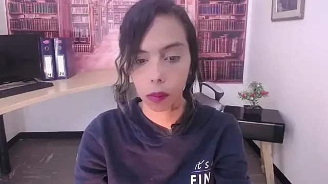 Catalella_Ar on StripChat 