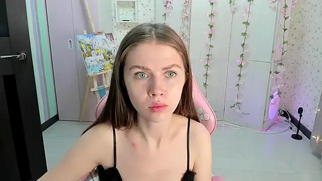 Chanel_Oberliens — stand in underwear 3 songs