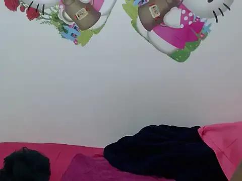 CocoFlames23 on StripChat 