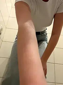 StripChat Cumonmme  is Freechat  Cumonmme — Put down your jeans to show your panties