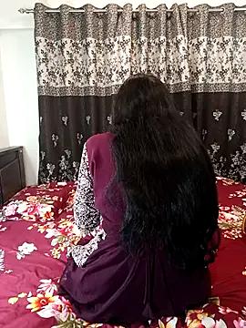 Freechat Cute-Bhavya on StripChat