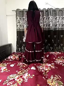 Freechat Cute-Bhavya on StripChat