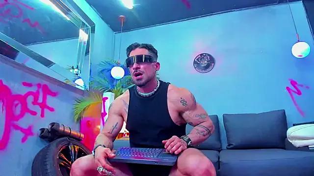 dennis_cox1 — Freechat on StripChat