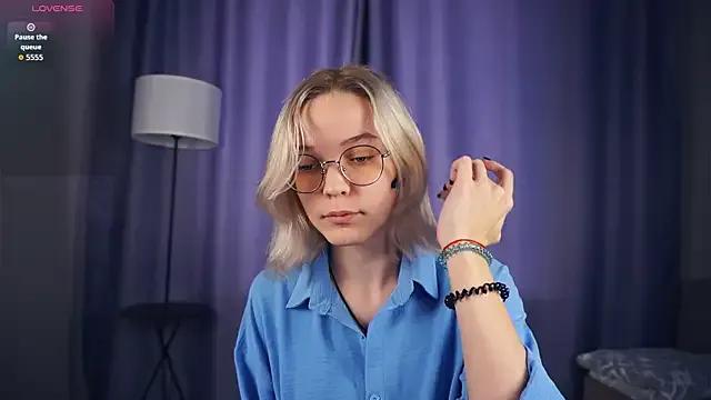 Freechat EdaKirkIin on StripChat