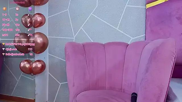 EmmyCortez on StripChat 