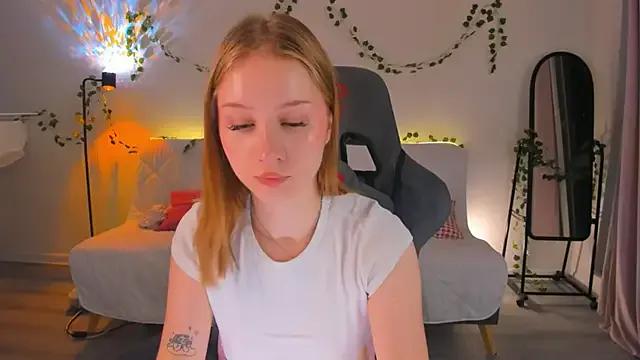 Eva_Davi — ANAL SHOW DILDO ASS