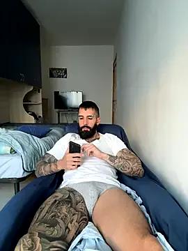 Gioeltoro89 — Big cum ?