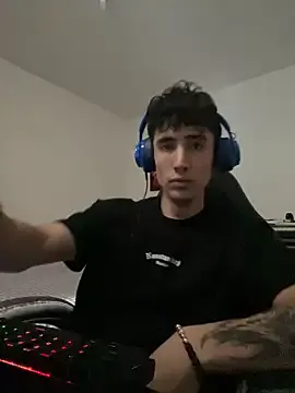 gojo_satoru_18 on StripChat