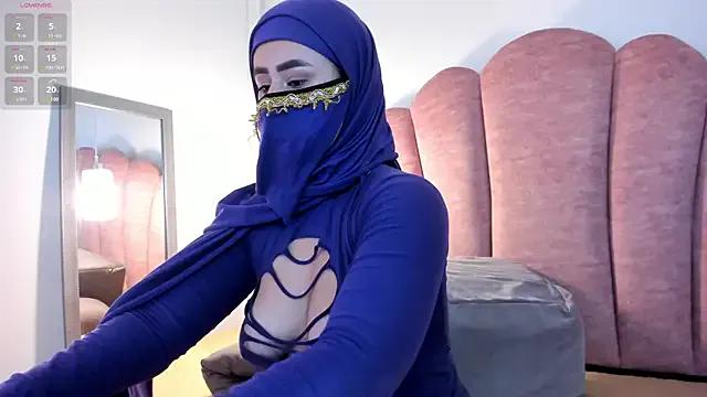 halabi_saha — Freechat on StripChat