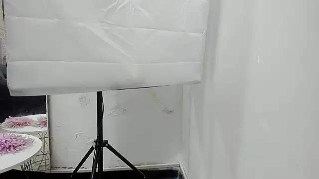 Hanna_Marshall_ on StripChat 