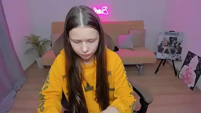 HelloRoxy on StripChat 