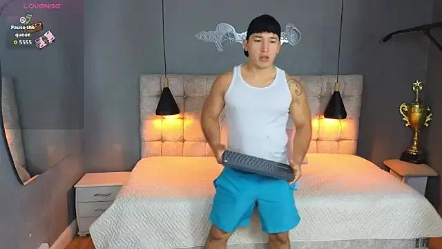 Horny_nick18 — CUM BASTARDO HARDDDD