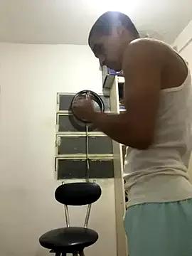 StripChat ikaro21  is Freechat  ikaro21 — Quitar camiseta