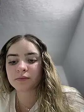 Freechat imlindapink on StripChat