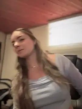 Freechat imlindapink on StripChat