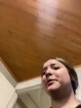 Freechat imlindapink on StripChat