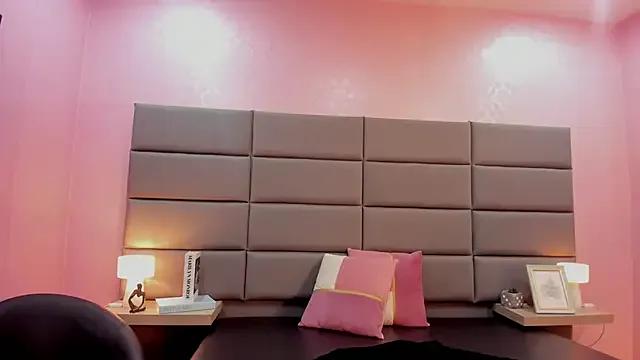 StripChat Isabella_Marsh  is Private  Isabella_Marsh — Spit boobs and play nipples