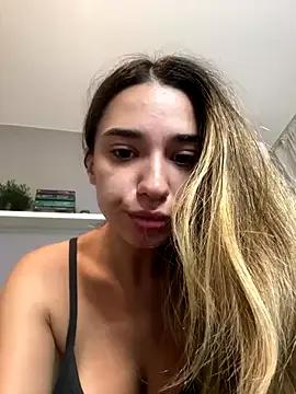 StripChat ItalianGirl  is Freechat  ItalianGirl — Orgasm (BOTH Me & Amica)