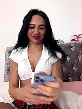 StripChat itsyourgirltee  is Freechat  itsyourgirltee — Freechat on StripChat
