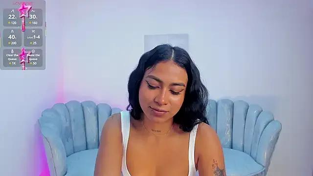 Ivyy_Moon_ on StripChat 