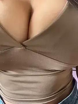 izanmiller2001 — Flash tetas + cola open