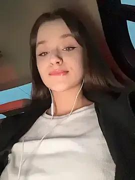 StripChat KittyQueeny  is Freechat  KittyQueeny — make my pussy wet around people