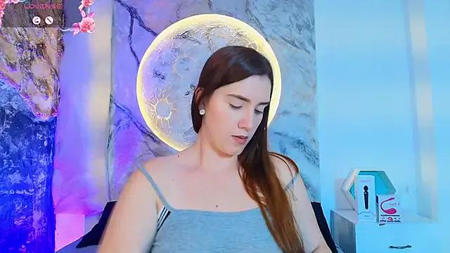 Freechat KrystalEvans on StripChat