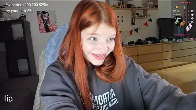 lil_lia on StripChat 