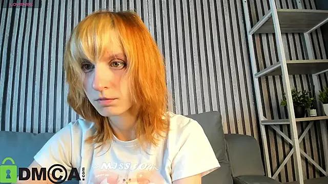 Little_Chips on StripChat 