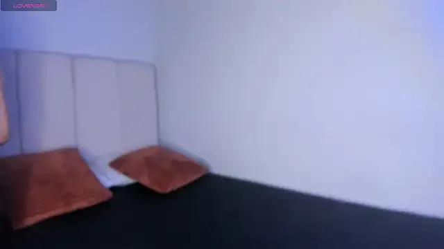 Lunita_naughty — slap tits x 10