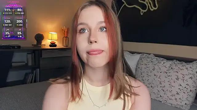 StripChat MaliaBourraine  is Freechat  MaliaBourraine — Funny faces